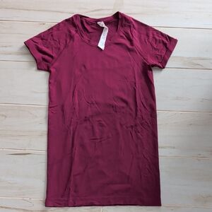 lululemon athletica Short Sleeve Top - Plum